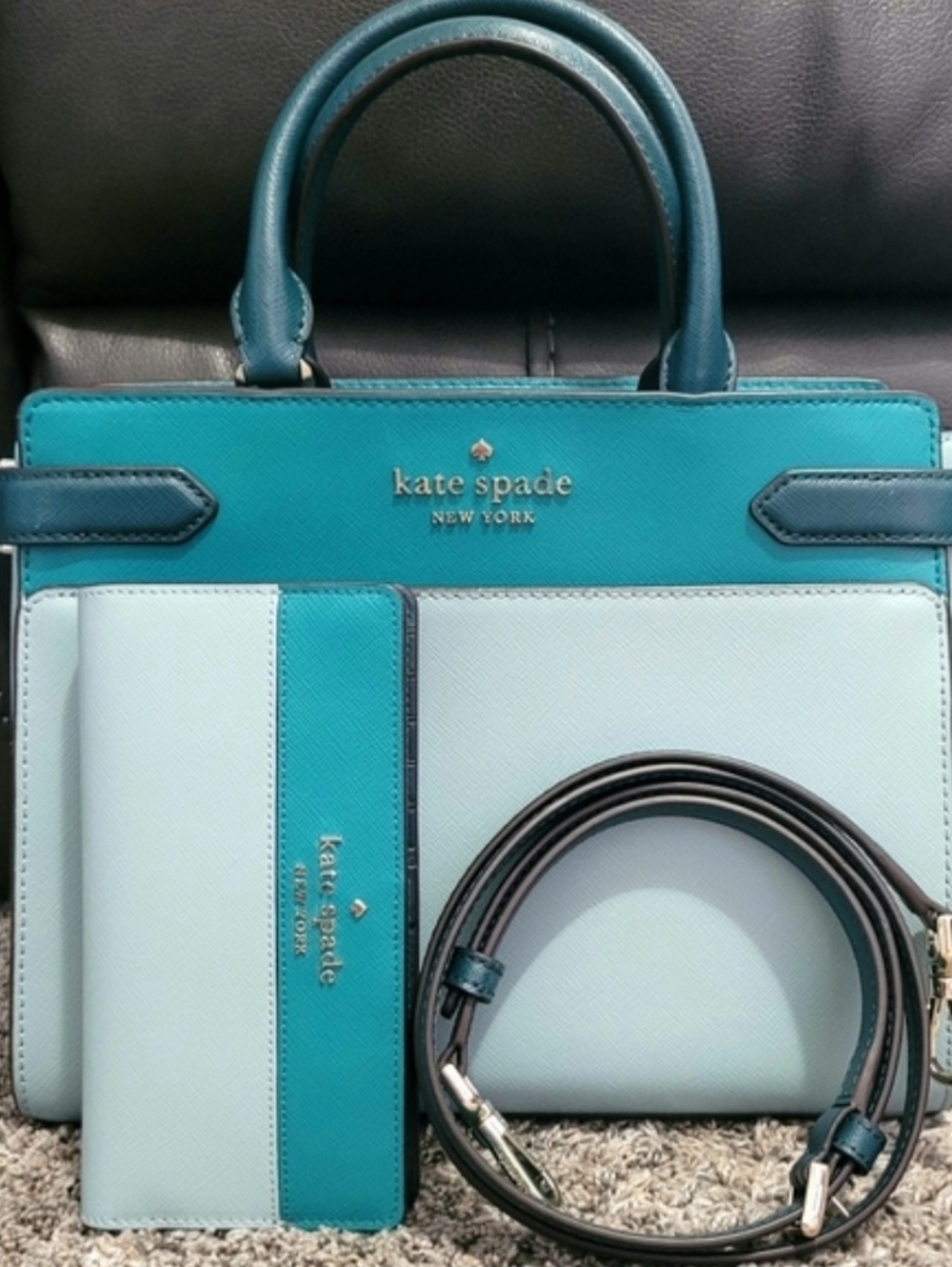 🏷TODAY ONLY🏷🦚Kate Spade Bag And Matching Wallet🦚